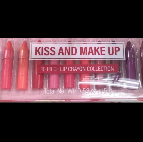 no brand Other - Set of 10 lip crayons